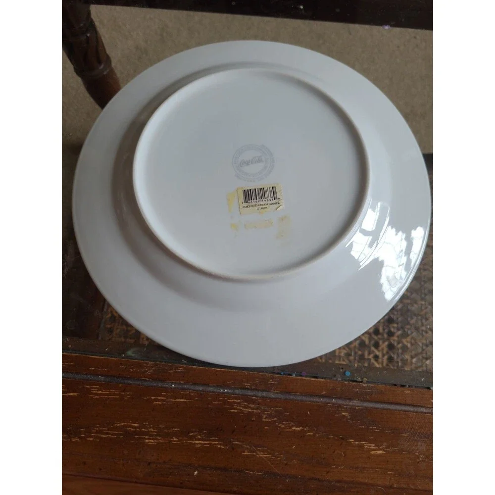 Coke-Cola Set of 6 Plates 10.5
